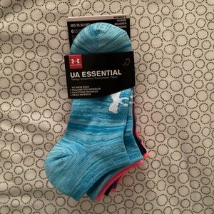 UA Essential Socks